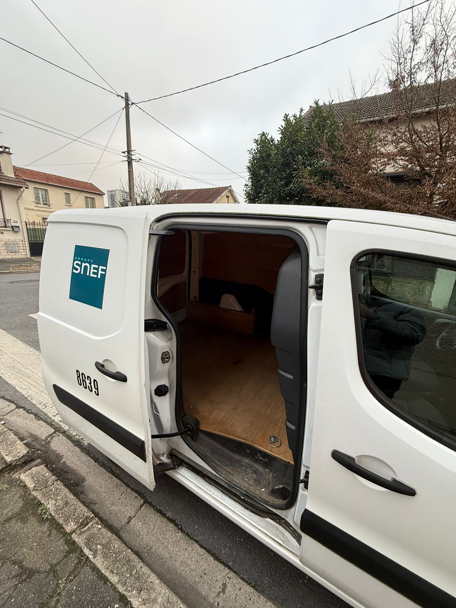 WhatsApp Image 2025-02-16 à 19.24.35_77530063